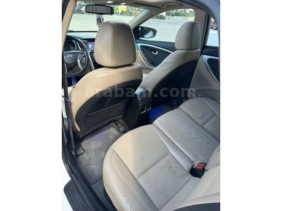 Sahibinden Hyundai i30 1.6 CRDi Elite 2013 Model 