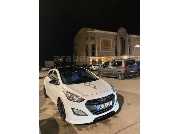 Sahibinden Hyundai i30 1.6 CRDi Elite 2013 Model 