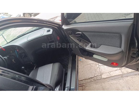 Sahibinden Hyundai Elantra 1.6 GLS 2005 Model