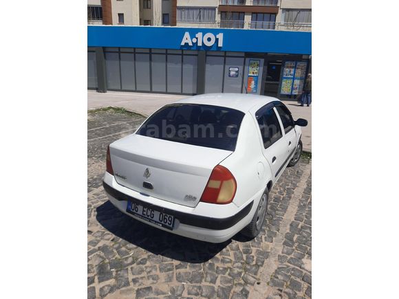 Sahibinden Renault Clio 1.5 dCi Alize 2006 Model  321.865 km Beyaz