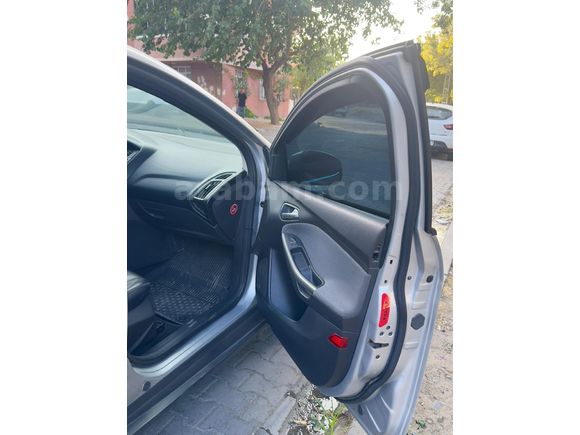 Sahibinden Ford Focus 1.6 TDCi Trend 2013 Model
