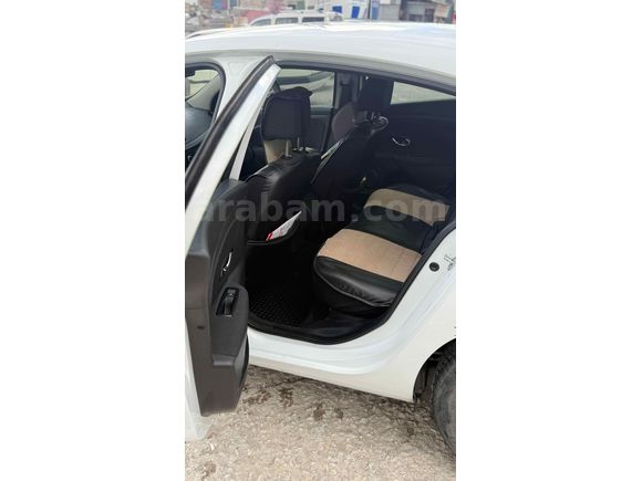 Sahibinden Renault Fluence 1.5 dCi Touch Plus 2015 Model 