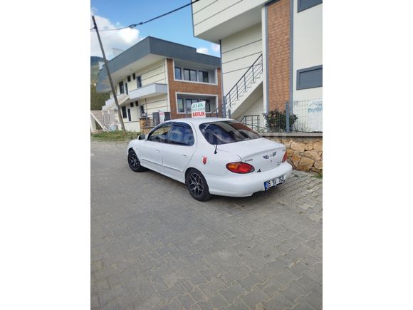 Sahibinden Hyundai Elantra 1.6 GLS 2000 Model