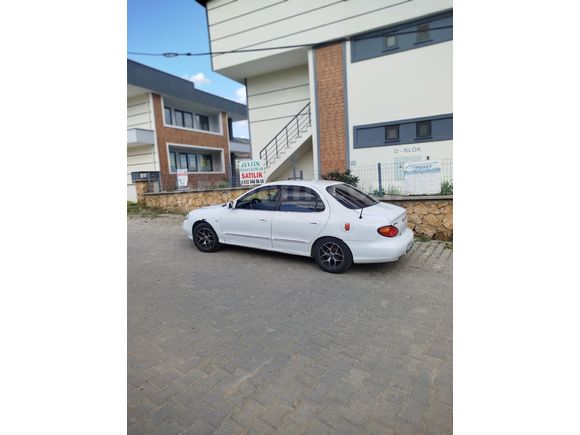 Sahibinden Hyundai Elantra 1.6 GLS 2000 Model