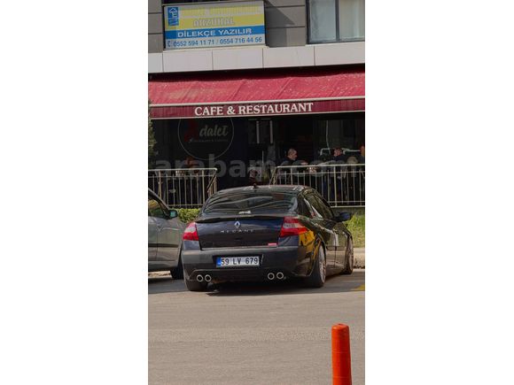 Sıfır motor Sahibinden Renault Megane 1.6 Dynamique 2005 Model  