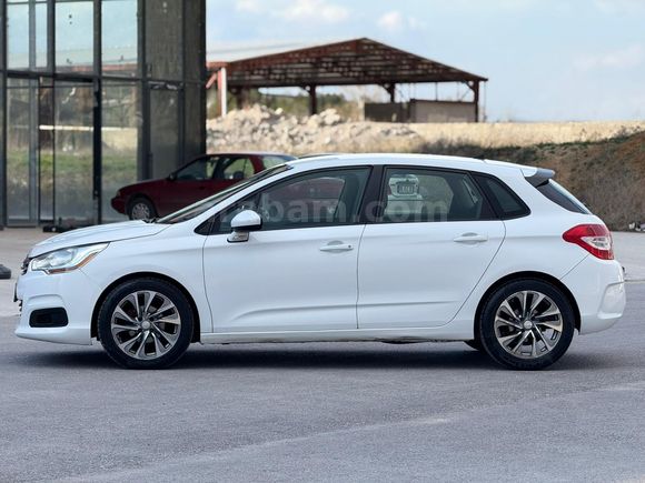 Sahibinden Citroen C4 1.4 VTi Attraction 2012 Model