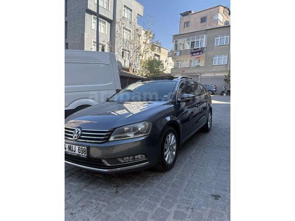 Sahibinden Volkswagen Passat 1.6 TDi BlueMotion Comfortline 2013 Model İstanbul 235.000 km Gri (titanyum)