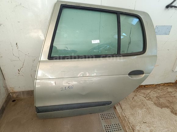 Renault Megane 1 ÇIKMA YEDEK PARÇALARI Uşak