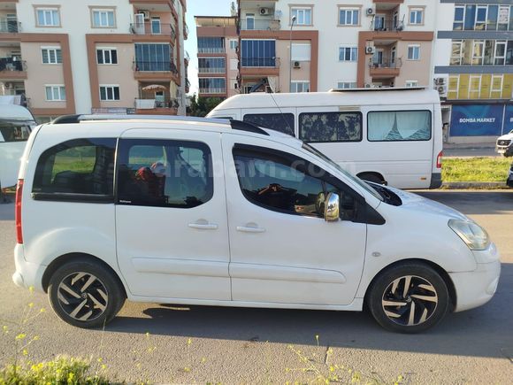 Sahibinden Citroen Berlingo 1.6 HDi Combi SX 2010 Model