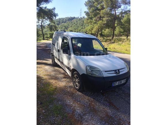 Sahibinden Peugeot Partner 2.0 HDI 2004 Model