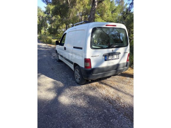 Sahibinden Peugeot Partner 2.0 HDI 2004 Model