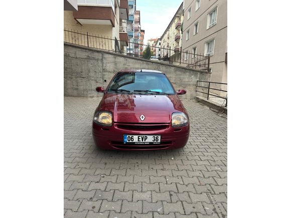 Sahibinden Renault Clio 1.4 RNA 2001 Model