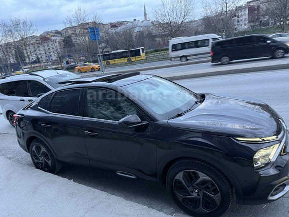 Sahibinden Citroen C4 X 1.2 PureTech Shine Bold 2023 Model 