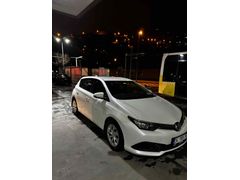 Sahibinden Toyota Auris 1.33 Life 2016 Model  133000 km Beyaz