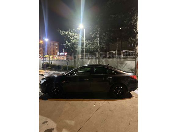 Sahibinden Opel Insignia 1.6 Cosmo 2010 Model  258.000 km Siyah