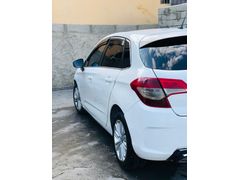 Sahibinden Citroen C4 1.6 HDi Confort Plus 2013 Model  240.000 km Beyaz