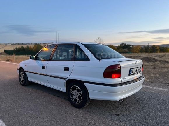 Sahibinden Opel Astra 1.4 Classic 2001 Model