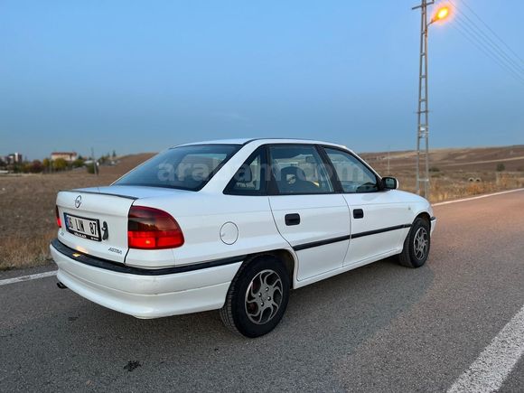 Sahibinden Opel Astra 1.4 Classic 2001 Model