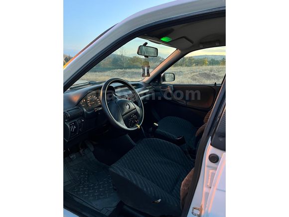 Sahibinden Opel Astra 1.4 Classic 2001 Model
