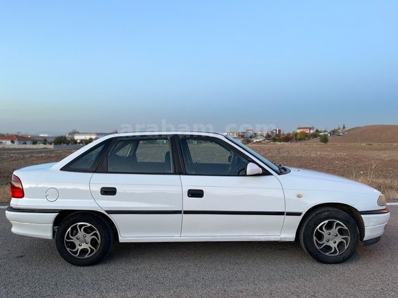Sahibinden Opel Astra 1.4 Classic 2001 Model