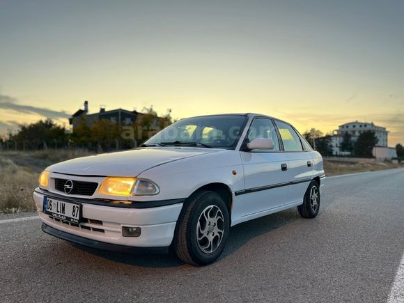 Sahibinden Opel Astra 1.4 Classic 2001 Model