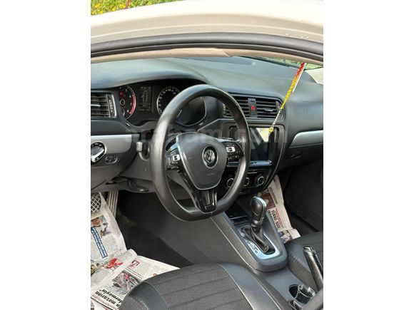 Sahibinden Volkswagen Jetta 1.4 TSi