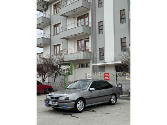 Sahibinden Bakımlı Temiz Opel Vectra 2.0 GT  