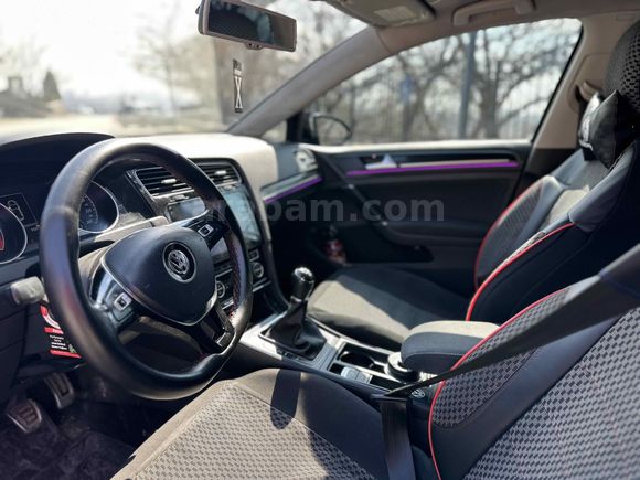 Sahibinden temiz  golf 7