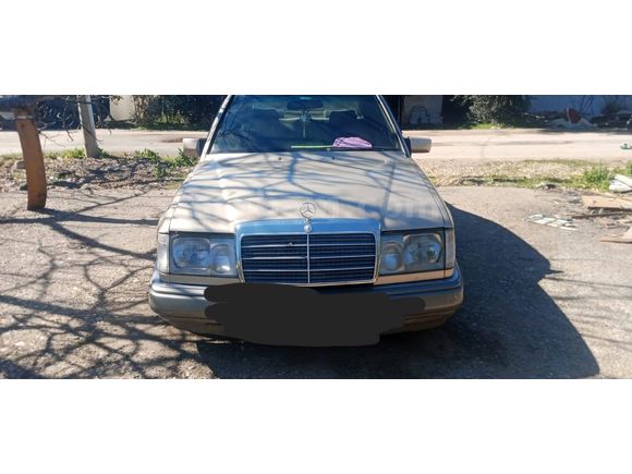 Sahibinden Mercedes - Benz E 200 1990 Model