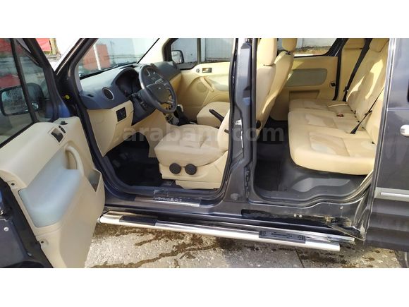 Sahibinden Ford Tourneo Connect 110PS 2010 Model