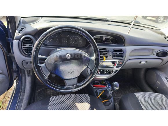 Sahibinden Renault Megane 1.6 RTA 2000 Model