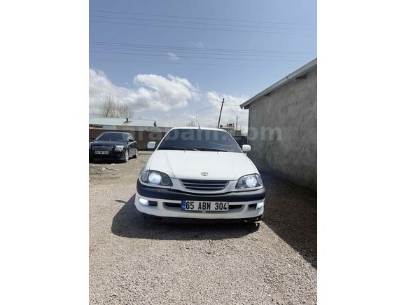 Sahibinden Toyota Avensis 2.0 Sol 1998 Model 