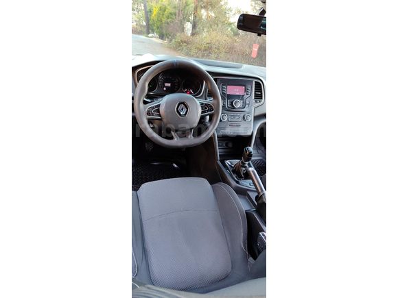 Sahibinden Renault Megane 1.6 Joy 2017 Model