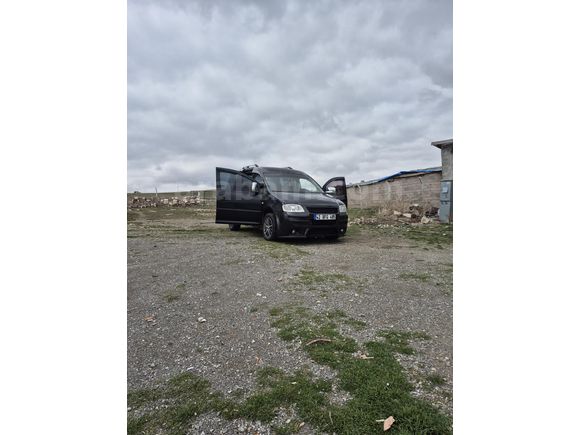 Sahibinden Volkswagen Caddy 1.9 TDI 2004 Model  295.000 km Siyah