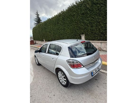 Sahibinden Opel Astra 1.6 Essentia 2012 Model