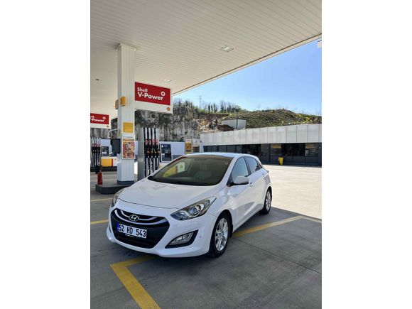 Sahibinden Hyundai i30 1.6 CRDi Elite 2013 Model 