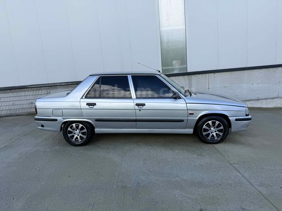Sahibinden Renault R 9 1.4 Broadway RNi 1997 Model 