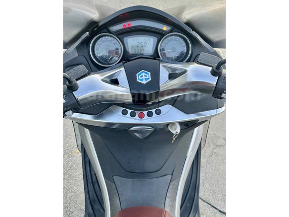 Sahibinden Piaggio X10 350 