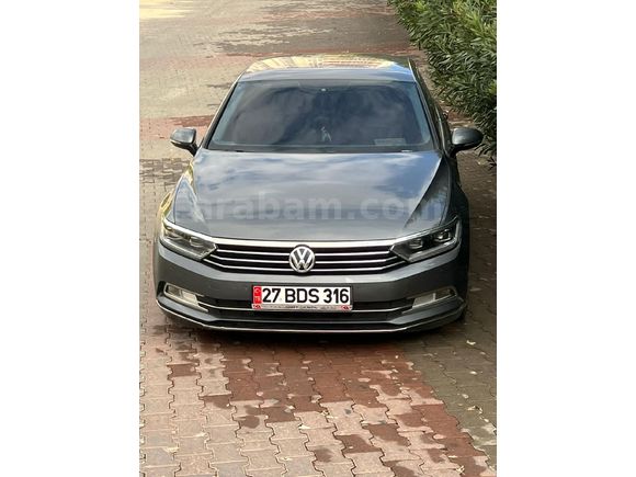 Sahibinden Volkswagen Passat 1.6 TDi BlueMotion Trendline 2015 Model  200.000 km Gri (metalik)
