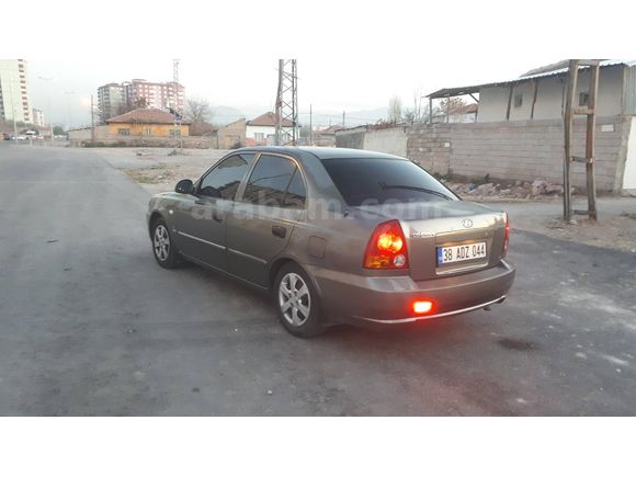 Sahibinden Hyundai Accent 1.6 Admire 2004 Model