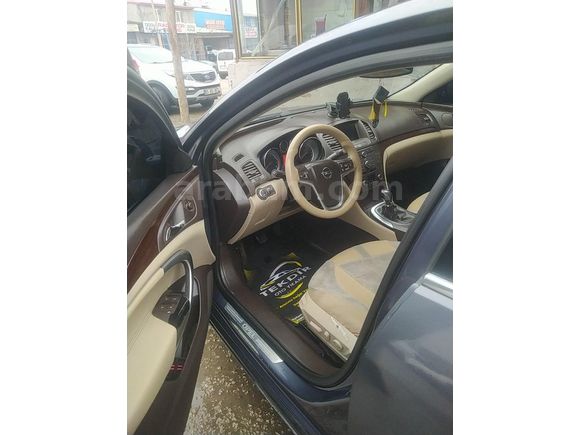 Sahibinden Opel Insignia 1.6 T Cosmo 2010 Model