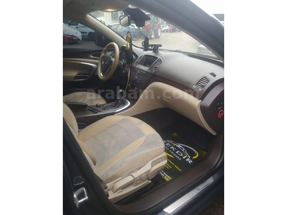 Sahibinden Opel Insignia 1.6 T Cosmo 2010 Model