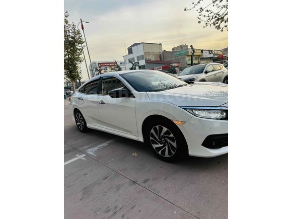 Sahibinden Honda Civic 1.6i VTEC Eco Executive 2018 Model 
