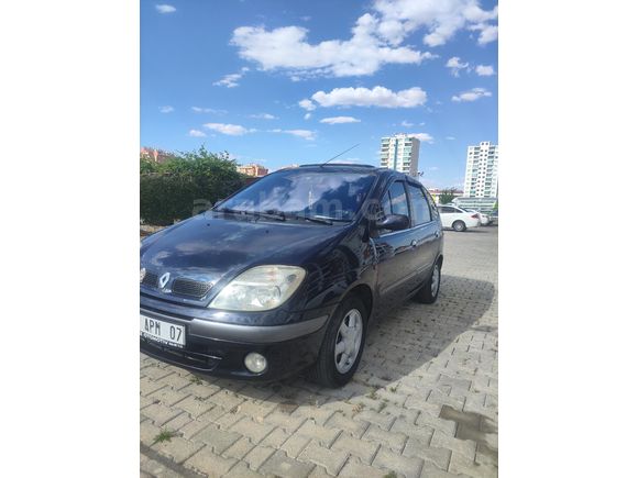 Sahibinden Renault Scenic 1.6 RXT 2001 Model