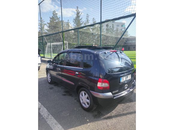 Sahibinden Renault Scenic 1.6 RXT 2001 Model