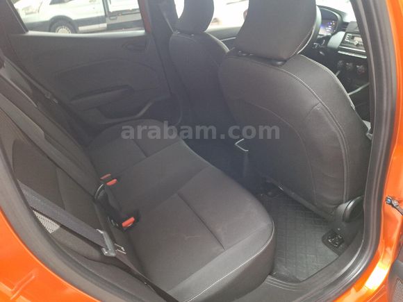 Sahibinden Renault Clio 1.0 TCe Equilibre 2024 Model