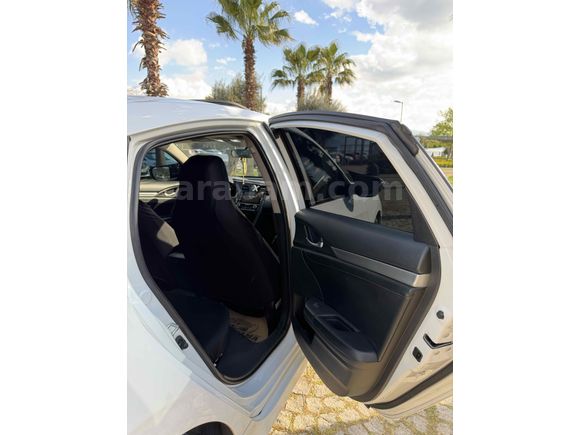 Sahibinden Honda Civic 1.6i VTEC Eco Executive 2018 Model 