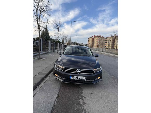 Sahibinden Volkswagen Passat 1.6 TDi BlueMotion Comfortline 2019 Model  150.000 km Füme