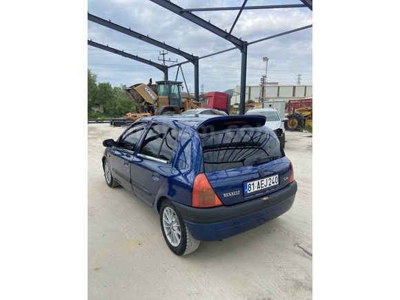 Sahibinden Renault Clio 1.4 RTA 2000 Model 