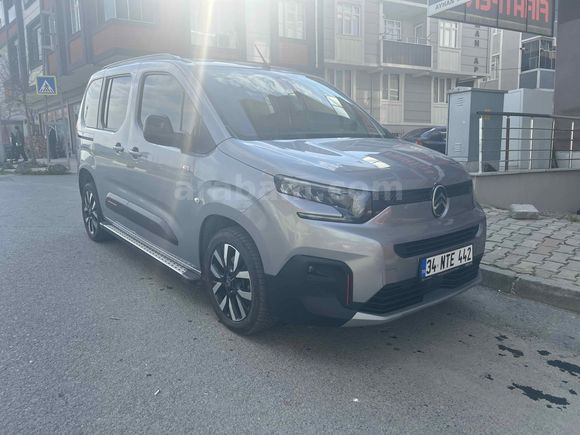 Sahibinden Citroen Berlingo 1.5 BlueHDI Shine Bold 2024 Model  30.000 km Gri (Gümüş)